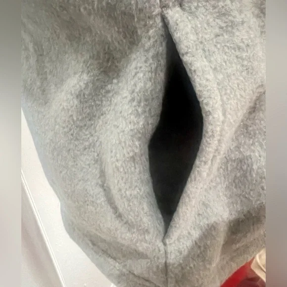 Croft & Barrow Gray Fleece Vest with Snowflake Embroidered Design small festive - Picture 4 of 10